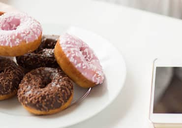 malbouffe-prospere-reseaux-sociaux-adolescents