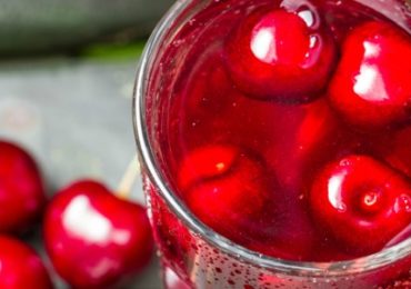 goutte-jus-cerise-eviter-crises