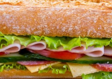 sandwich-premiere-source-sodium-alimentation