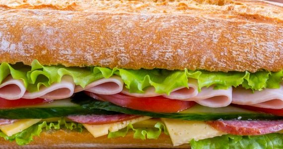 sandwich-premiere-source-sodium-alimentation