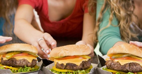 obesite-depression-lies-adolescente