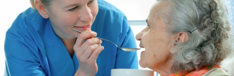 obesite-seniors-risque-autonomie