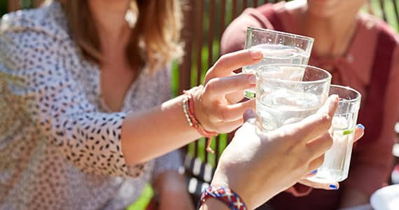 deshydratation-ete-seniors-enfants