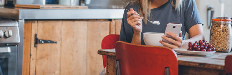 manger-seul-risque-syndrome-metabolique