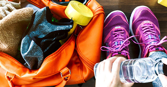 eau-sac-chaussures-sport-bouger-cancer