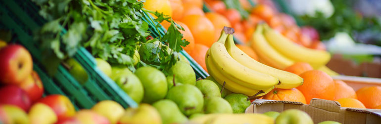 etalage-fruits-legumes-supermarché