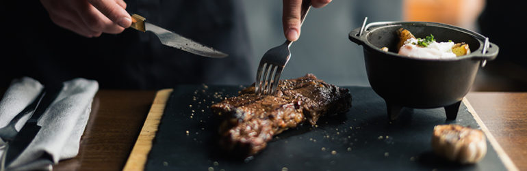 homme-steak-consommation-viande