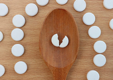 pilules-cuillère-bois-nutraceutiques