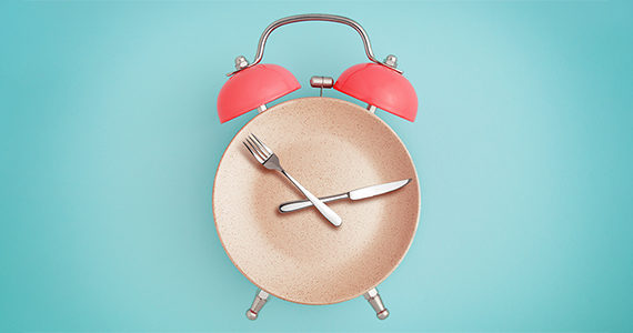 reveil-assiette-couverts-chrononutrition