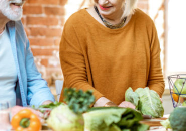 exces-poids-apres-60-ans-vieillir-cerveau