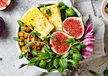 assiette-produits-frais-aliments-locaux