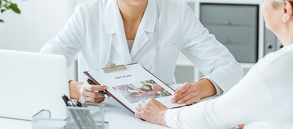 diabète personnes âgées médecin communication traitement, diabetes ouderen arts communicatie bijwerkingen behandeling