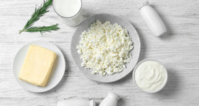 produits laitiers protéines densité minérale osseuse acides gras saturés