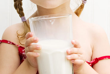 obesite-lenfant-lait-lait-entier-ecreme-light-allege