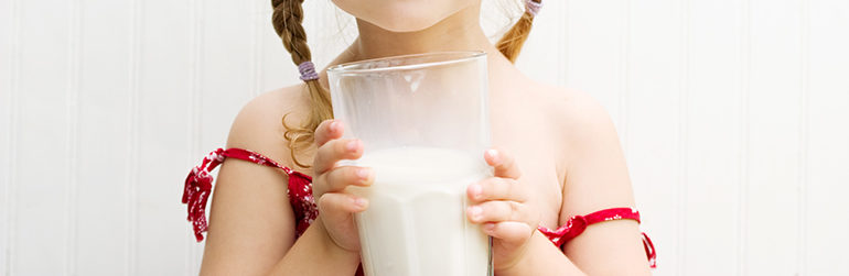 obesite-lenfant-lait-lait-entier-ecreme-light-allege