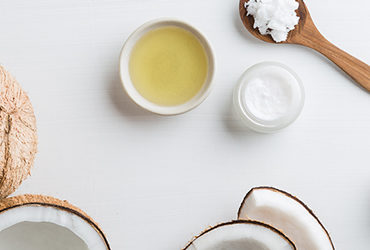 huile de coco acides gras saturés cholestérol cardiovasculaire huile, kokosolie verzadigde vetzuren cholesterolspiegel cardiovasculaire gezondheid oliën