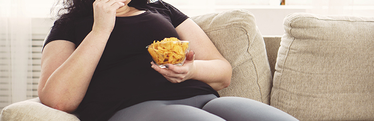 coronavirus et surpoids obésité poids virus risques,