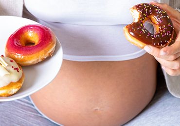 ultrabewerkt-voedsel-mama-obesitas-kind