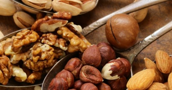 tryptofaan-noten-goed-voor-hart-humeur