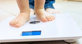 polluants-associes-obesite-risque-enfant